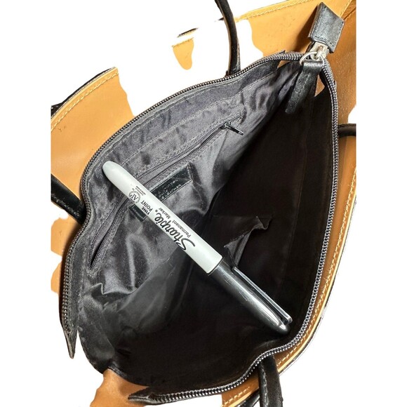 Cleo & Patek Italy Leather Purse - Picture 8 of 9